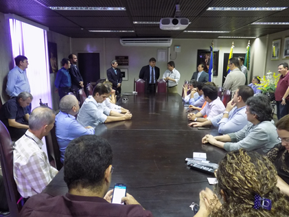 Insatisfação da categoria marca reunião de filiados à DS/CE com Superintendente e Chefes de Unidade