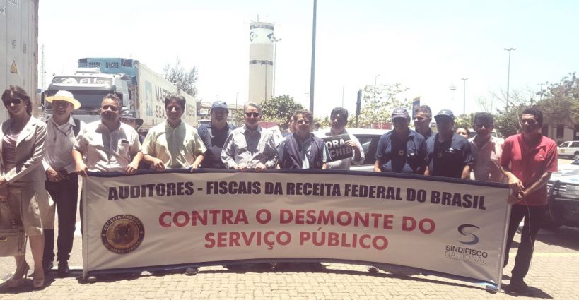Auditores-Fiscais filiados à DS/CE promoveram mobilização, em 05/10, Dia Nacional de Paralisação das Aduanas